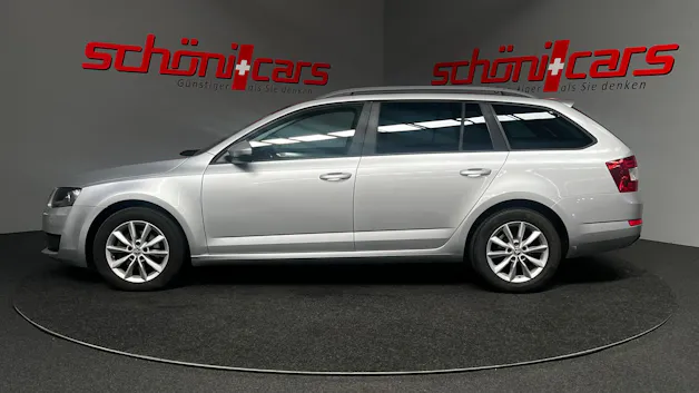 SKODA Octavia Combi 2.0 TDI Style DSG
