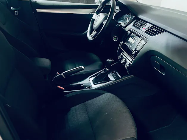 SKODA Octavia Combi 2.0 TDI Style DSG