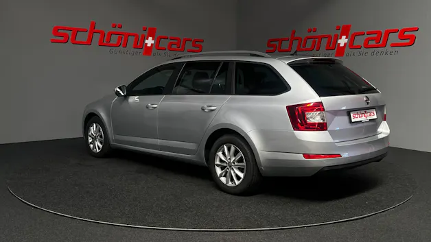SKODA Octavia Combi 2.0 TDI Style DSG