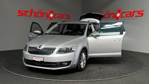 SKODA Octavia Combi 2.0 TDI Style DSG