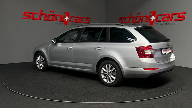 SKODA Octavia Combi 2.0 TDI Style DSG