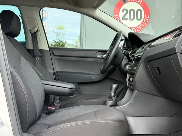 SKODA Rapid Spaceback 1.2 TSi Ambition