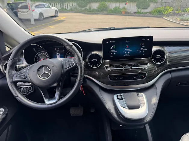 MERCEDES-BENZ V 250 d lang Avantgarde 4Matic G-Tronic
