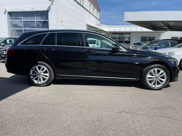 MERCEDES-BENZ C 200 Swiss Star Avantgarde 4M 9G-Tronic