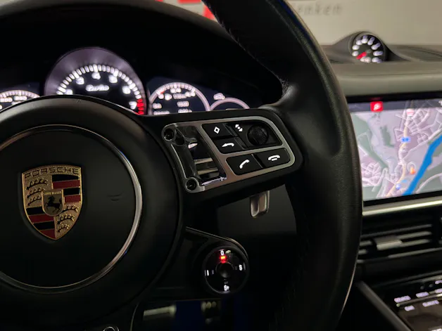 PORSCHE Cayenne Turbo Coupé inkl. Approved