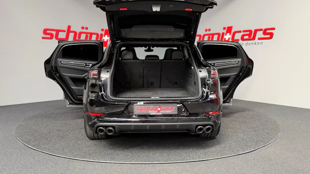 PORSCHE Cayenne Turbo Coupé inkl. Approved