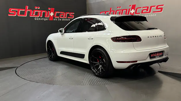 PORSCHE Macan GTS PDK