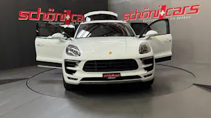 PORSCHE Macan GTS PDK
