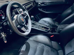 PORSCHE Macan GTS PDK