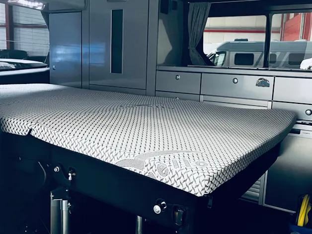 NISSAN NV 300 Camper dCi 121 PS MT