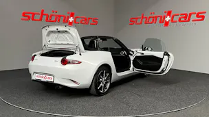 MAZDA MX-5 SKYACTIV-G 160 Revolution