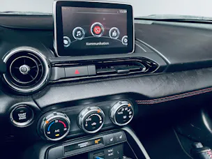 MAZDA MX-5 SKYACTIV-G 160 Revolution