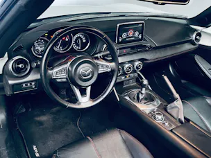MAZDA MX-5 SKYACTIV-G 160 Revolution