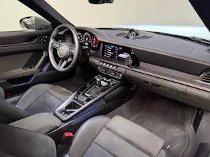 PORSCHE 911 Targa 4 GTS PDK CH