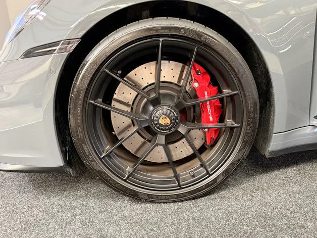 PORSCHE 911 Targa 4 GTS PDK CH