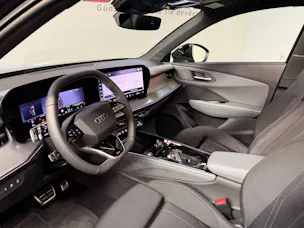 AUDI Q3 SUV TFSI quattro 195 kW S tronic S Line