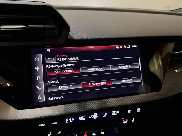 AUDI RS3 Limousine 2.5 TSI Performance quattro S-tronic 1of300