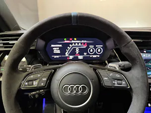 AUDI RS3 Limousine 2.5 TSI Performance quattro S-tronic 1of300