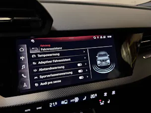AUDI RS3 Limousine 2.5 TSI Performance quattro S-tronic 1of300