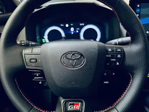 Toyota C-HR 2.0 PHEV CVT GR Sport