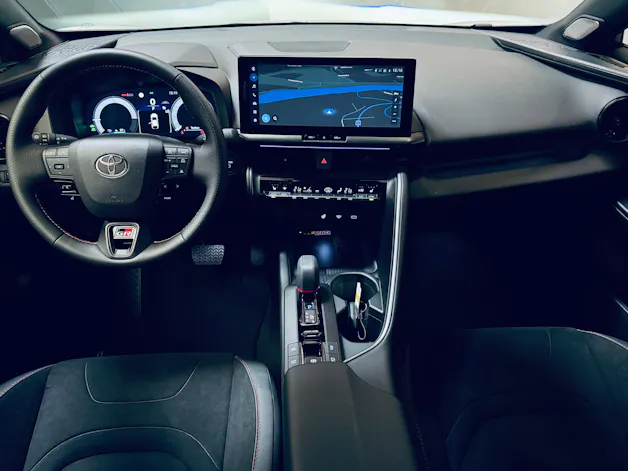 Toyota C-HR 2.0 PHEV CVT GR Sport