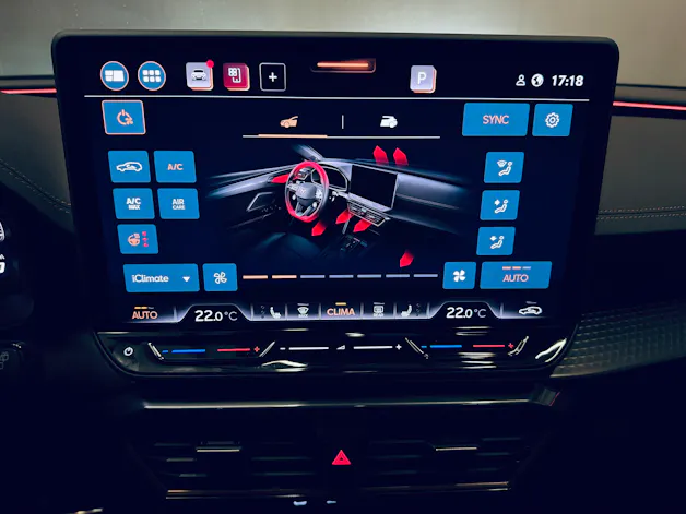 CUPRA LEON ST 2.0 TSI VZ DSG 4Drive