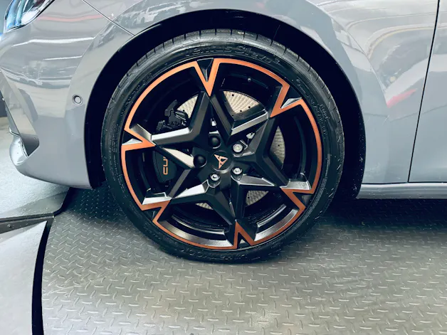 CUPRA LEON ST 2.0 TSI VZ DSG 4Drive