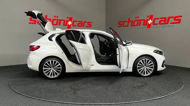 BMW 118i Sport Line Steptronic