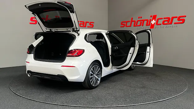 BMW 118i Sport Line Steptronic