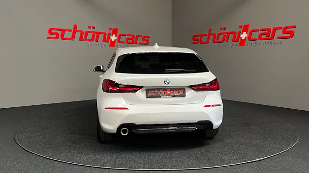 BMW 118i Sport Line Steptronic
