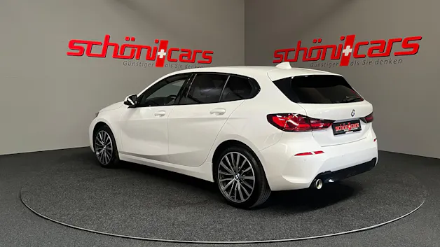 BMW 118i Sport Line Steptronic
