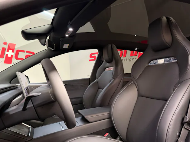 Tesla Model Y Performance AHK