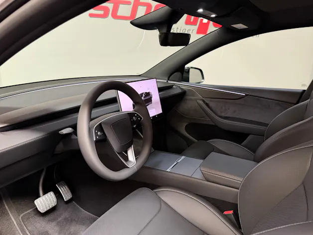 Tesla Model Y Performance AHK