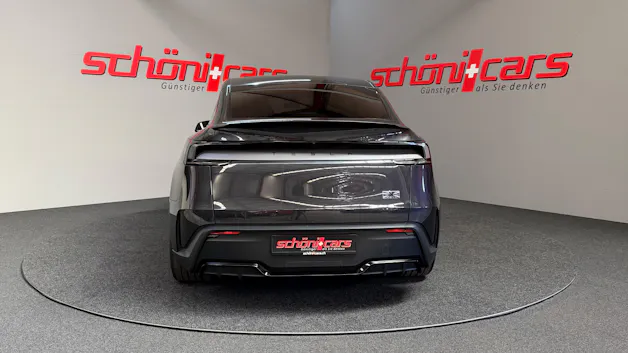 Tesla Model Y Performance AHK