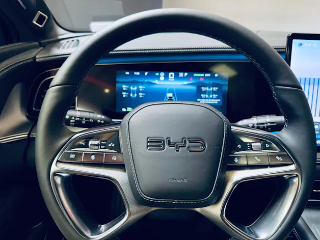 BYD Sealion 7 91,3 kWh Excellence AWD AHK