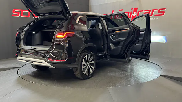BYD Seal U DM-i Design AWD