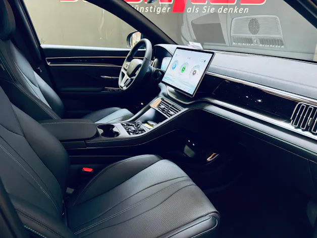 BYD Seal U DM-i Design AWD