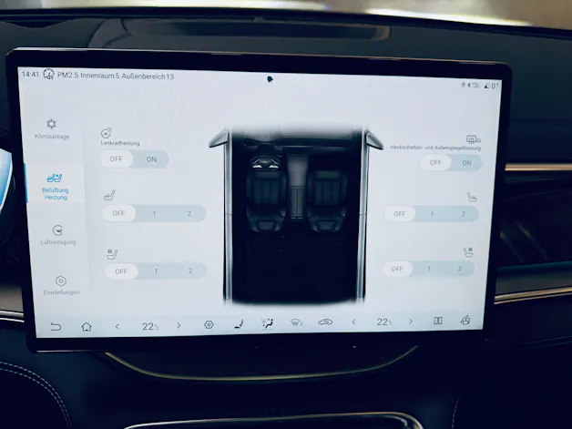 BYD Seal U DM-i Design AWD