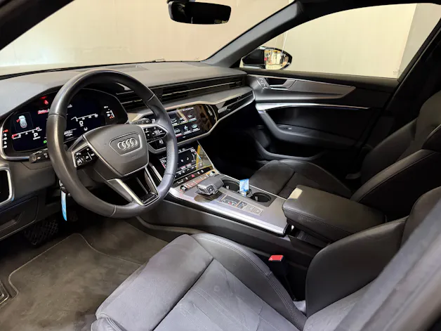 AUDI A6 Avant 45 TFSI Sport S-tronic quattro