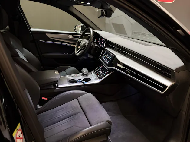 AUDI A6 Avant 45 TFSI Sport S-tronic quattro