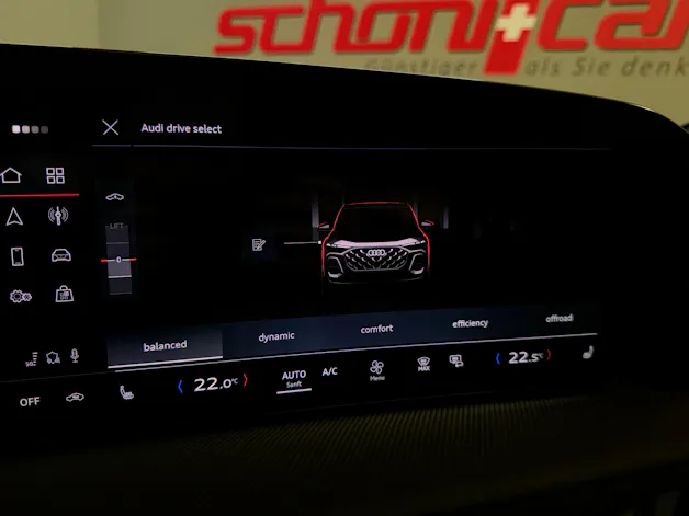 AUDI SQ5 TFSI quattro S-tronic