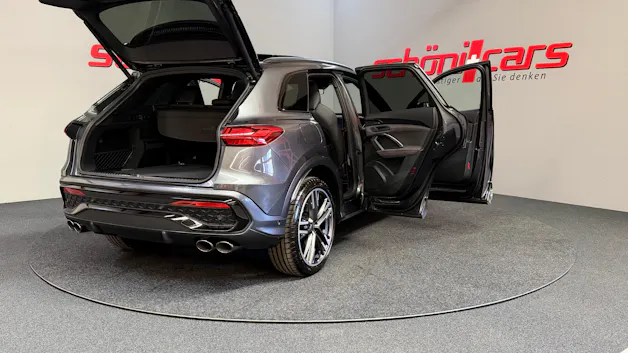 AUDI SQ5 TFSI quattro S-tronic