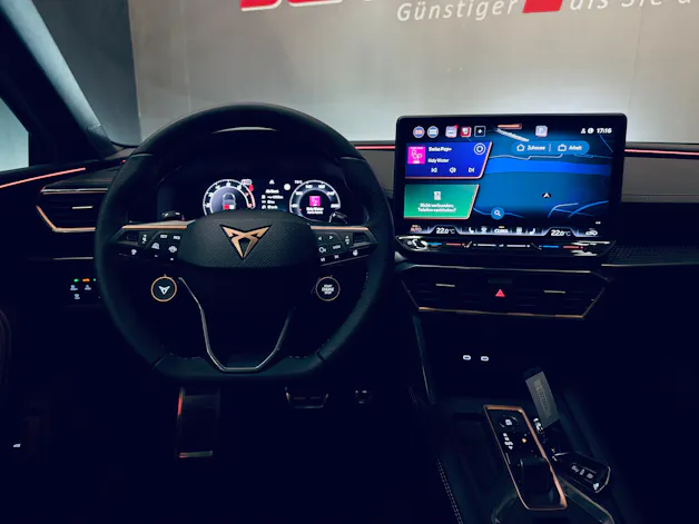 CUPRA LEON ST 2.0 TSI VZ DSG 4Drive