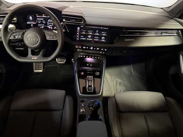AUDI S3 Sportback TFSI quattro S-tronic