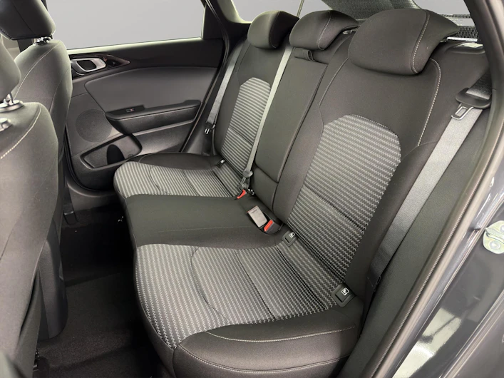 image du véhicule KIA CEED