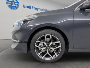 https://vehicle.imgix.net/4478752/ec5d4bb6-07a5-4eea-8dae-9588282511b1.jpg
