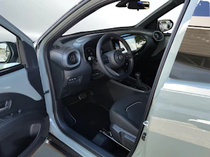 Fahrzeugbild TOYOTA Aygo X 1.5 VVT-i HSD Trend