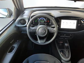 Fahrzeugbild TOYOTA Aygo X 1.5 VVT-i HSD Trend