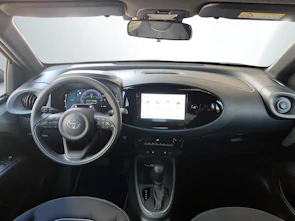 Fahrzeugbild TOYOTA Aygo X 1.5 VVT-i HSD Trend