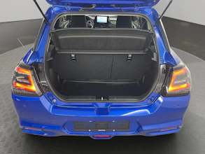 https://vehicle.imgix.net/4478763/346b1b91-a995-44e4-91e5-44d886a4d3be.jpg